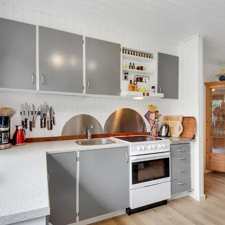 Σπίτι διακοπών 2 Bedroom Lovely In